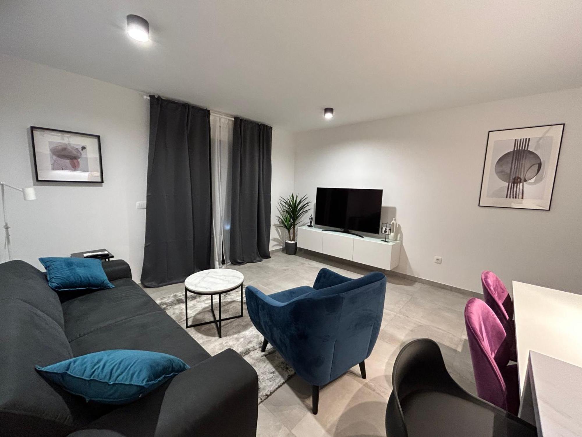 Apartment Oris, Private Parking, Garden 자다르 외부 사진